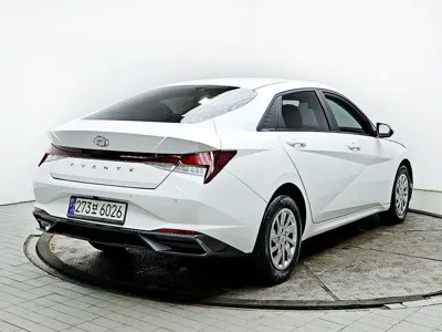 Hyundai Avante 2021, 31379 км, за 8782.21 USD