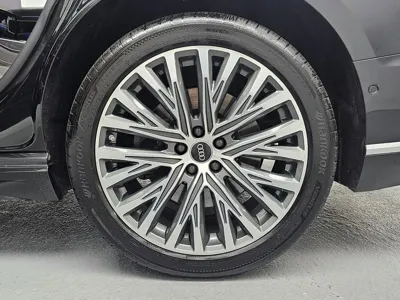 Audi A8 2021, 108359 км, за 38066.17 USD