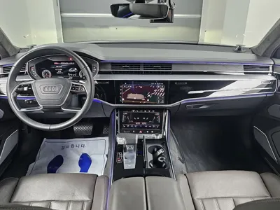 Audi A8 2021, 108359 км, за 37761.27 USD - фото 7