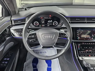 Audi A8 2021, 108359 км, за 37761.27 USD - фото 13