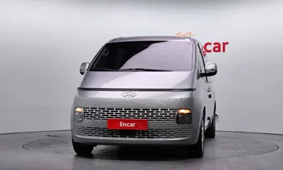 Hyundai Staria 2022, 84419 км, за 15791.21 USD