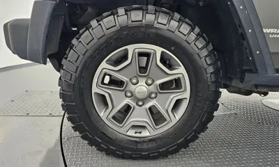Jeep Wrangler 2016, 152210 км, за 12945.63 USD