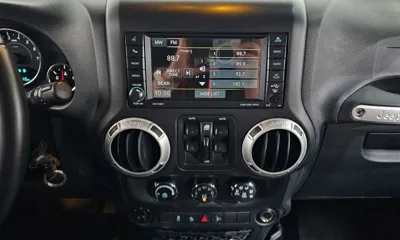 Jeep Wrangler 2016, 152210 км, за 12945.63 USD - фото 15