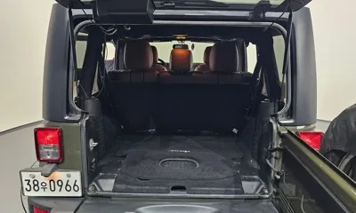 Jeep Wrangler 2016, 152210 км, за 12945.63 USD - фото 19