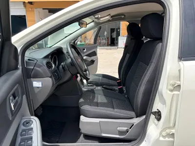 Ford Focus 2014, 60000 км, за 2161.06 USD