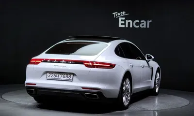 Porsche Panamera 2020, 55614 км, за 58131.87 USD