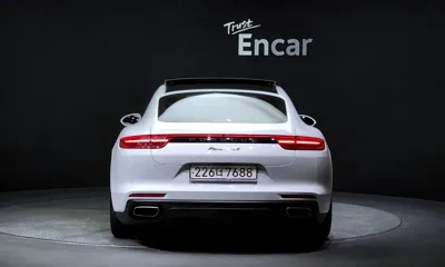 Porsche Panamera 2020, 55614 км, за 58131.87 USD