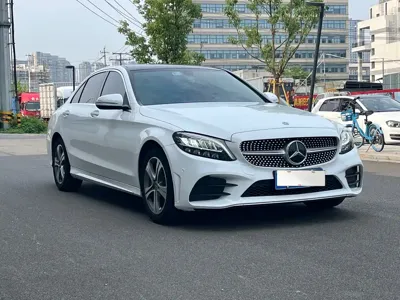 Mercedes-Benz C-Class 2020, 100000 км, за 15445.79 USD