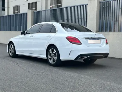 Mercedes-Benz C-Class 2020, 100000 км, за 15445.79 USD