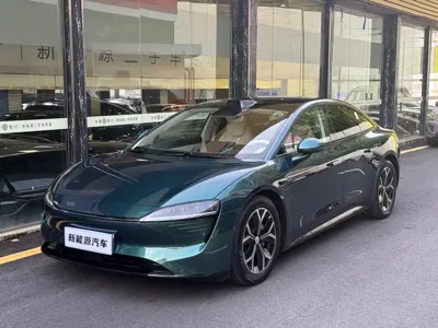 智界 Zhijie S7 · 2025 год