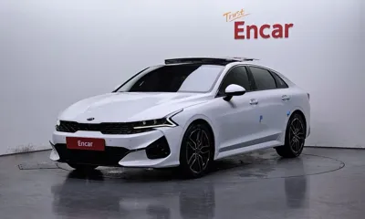 Kia K5 · 2021 год
