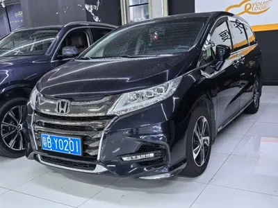 Honda Odyssey · 2016 год