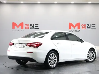 Mercedes-Benz A-Class 2020, 96100 км, за 10496.26 USD