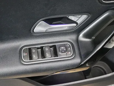 Mercedes-Benz A-Class 2020, 96100 км, за 10496.26 USD - фото 16
