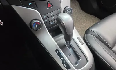 ChevroletGMDaewoo Cruze 2016, 72446 км, за 2499.34 USD - фото 9