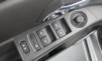 ChevroletGMDaewoo Cruze 2016, 72446 км, за 2499.34 USD - фото 12