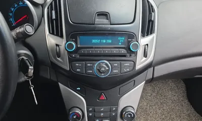 ChevroletGMDaewoo Cruze 2016, 72446 км, за 2499.34 USD - фото 16