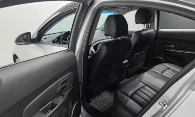 ChevroletGMDaewoo Cruze 2016, 72446 км, за 2499.34 USD - фото 17