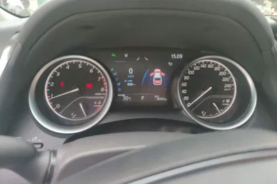 Toyota Camry 2021, 38300 км, за 15420 USD - фото 15