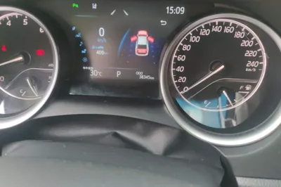 Toyota Camry 2021, 38300 км, за 15420 USD - фото 16