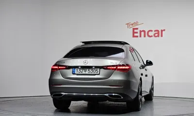 Mercedes-Benz C-Class 2023, 110453 км, за 21445.74 USD