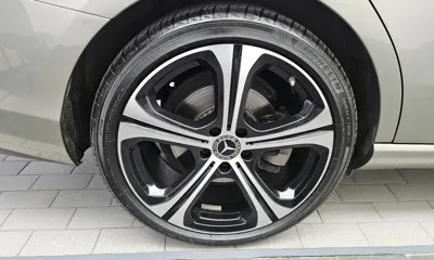 Mercedes-Benz C-Class 2023, 110453 км, за 21445.74 USD