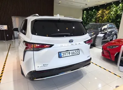 Toyota Sienna 2025, 2665 км, за 45537.38 USD
