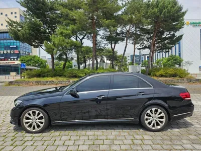 Mercedes-Benz E-Class 2014, 210327 км, за 4759.09 USD