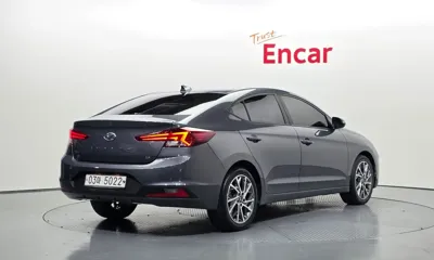Hyundai Avante 2019, 201667 км, за 5135.54 USD