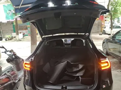 Tesla Model Y 2022, 46500 км, за 23284.83 USD - фото 19
