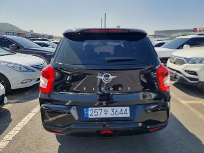 KG_Mobility_Ssangyong TIBOLI 2023, 16102 км, за 11258.27 USD