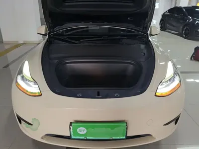 Tesla Model Y 2024, 71400 км, за 23689.95 USD - фото 20