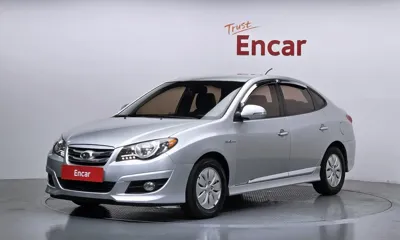 Hyundai Avante · 2010 год