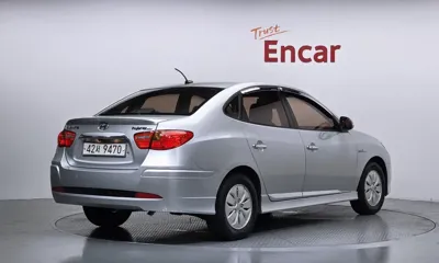 Hyundai Avante 2010, 102160 км, за 2537.08 USD
