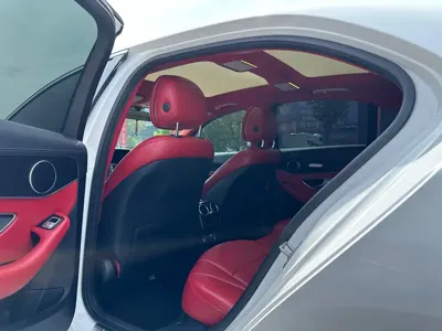 Mercedes-Benz C-Class 2021, 70000 км, за 20570.53 USD