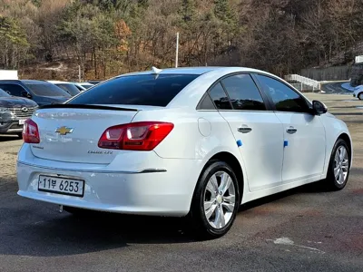 ChevroletGMDaewoo Cruze 2015, 176288 км, за 1823.27 USD