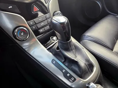 ChevroletGMDaewoo Cruze 2015, 176288 км, за 1823.27 USD - фото 9