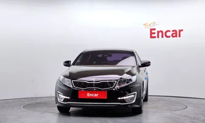 Kia K5 2013, 92175 км, за 3237.53 USD