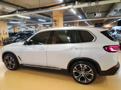 BMW X5 2022, 63700 км, за 38400.95 USD