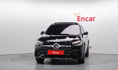 Mercedes-Benz GLA-Class 2020, 62359 км, за 18149.9 USD