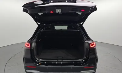 Mercedes-Benz GLA-Class 2020, 62359 км, за 18149.9 USD - фото 20