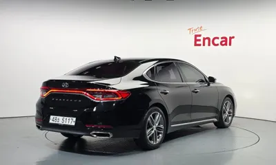 Hyundai Grandeur 2017, 58337 км, за 8782.21 USD