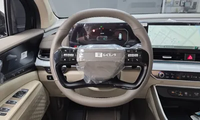 Kia Canival 2026, 5402 км, за 45537.48 USD - фото 15