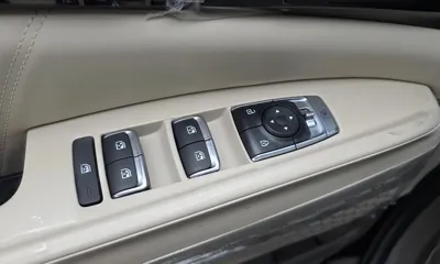 Kia Canival 2026, 5402 км, за 45537.48 USD - фото 29
