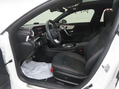 Mercedes-Benz CLA-Class 2025, 23460 км, за 28817.12 USD