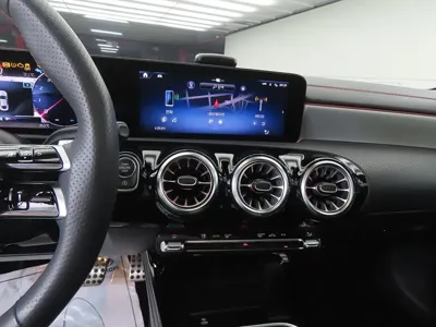 Mercedes-Benz CLA-Class 2025, 23460 км, за 28817.12 USD - фото 10