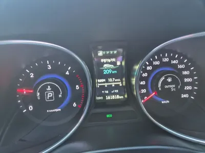 Hyundai Santafe 2015, 161819 км, за 6435.67 USD - фото 8