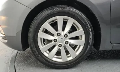 Kia K3 2013, 124936 км, за 3633.96 USD