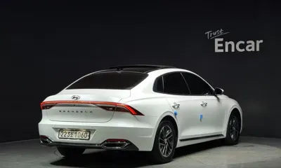 Hyundai Grandeur 2023, 34039 км, за 17329.66 USD