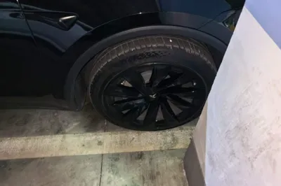 Tesla Model Y 2025, 18700 км, за 42232 USD - фото 8